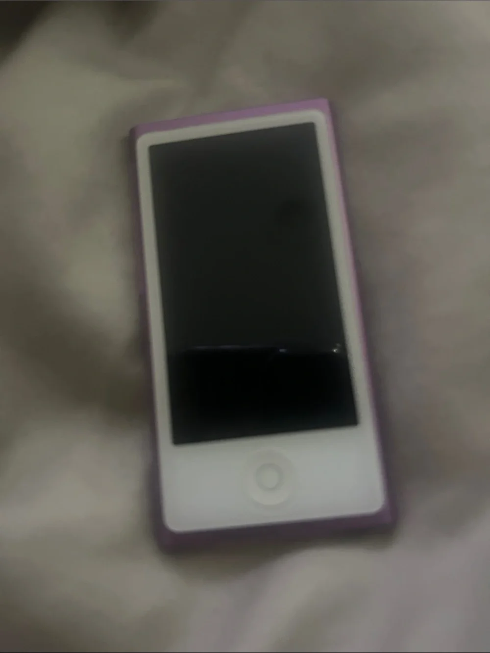 Apple iPod Nano - Violet Aluminum Finish